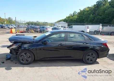 2021 Hyundai Elantra Sel from USA, damaged, VIN KMHLS4AG0MU095616